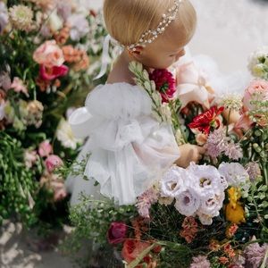 Worn once, looks like brand new, fits for 9, 12, 18 months